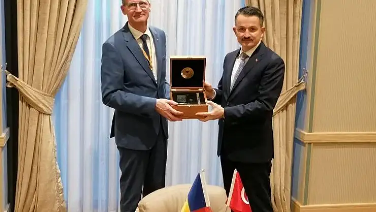 Bakan Pakdemirli, Moldovalı mevkidaşı Perju ile görüştü