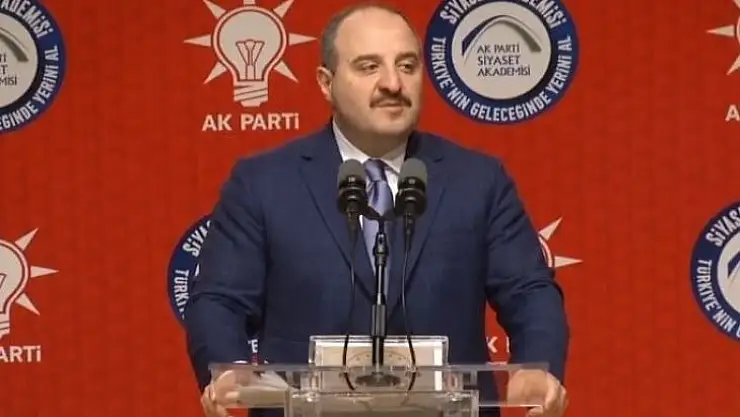 Bakan Varank Türkiye'de yapılamaz denilenler yapıldı, hayal görülenler gerçeğe döndü