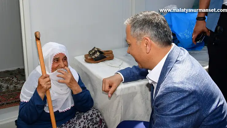 Bakan Yerlikaya, Malatya'da Toplantı ve İncelemelerde Bulundu