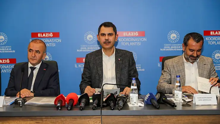 Bakan Kurum 2025 Yılı Sonunda Kadar 11 İlde Evine Girmeyen Afetzede Kalmayacak