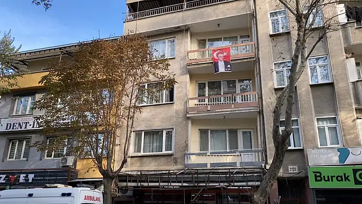 Balkondan Düşen Yaşlı Adam Hayatını Kaybetti