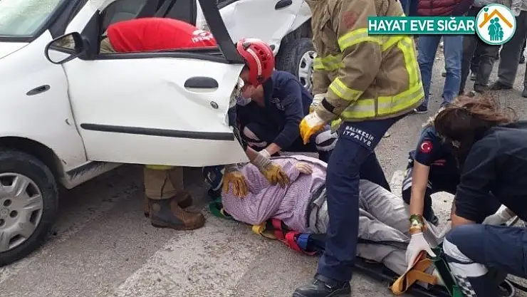 Bandırma'da trafik kazası : 1 ölü