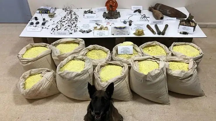 Barış Pınarı bölgesinde yüzlerce kilo patlayıcı madde ele geçirildi