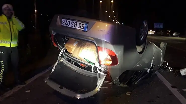 Bariyerlere çarpan otomobil takla attı: 1 yaralı