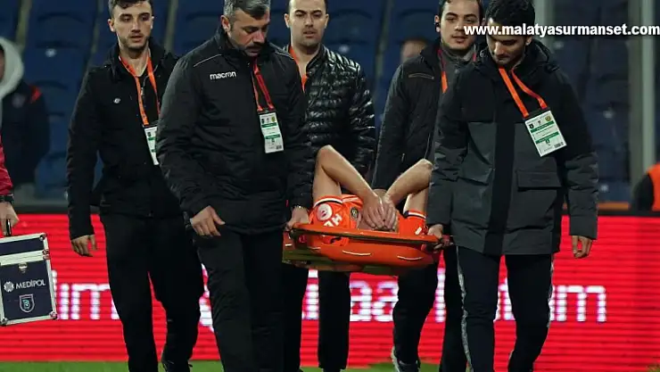 Başakşehir'den Patryk Szysz'in sağlık durumu açıklaması