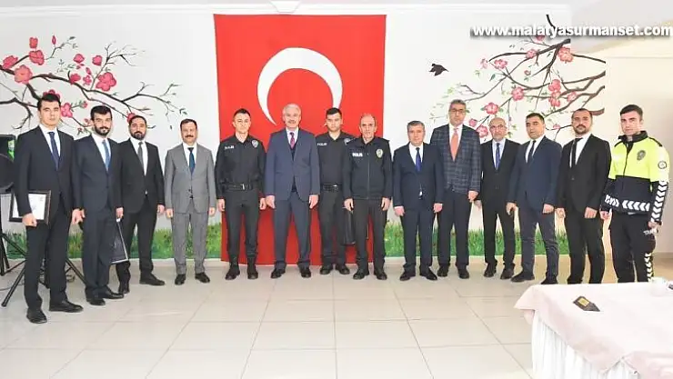 Başarılı polisler ödüllendirildi