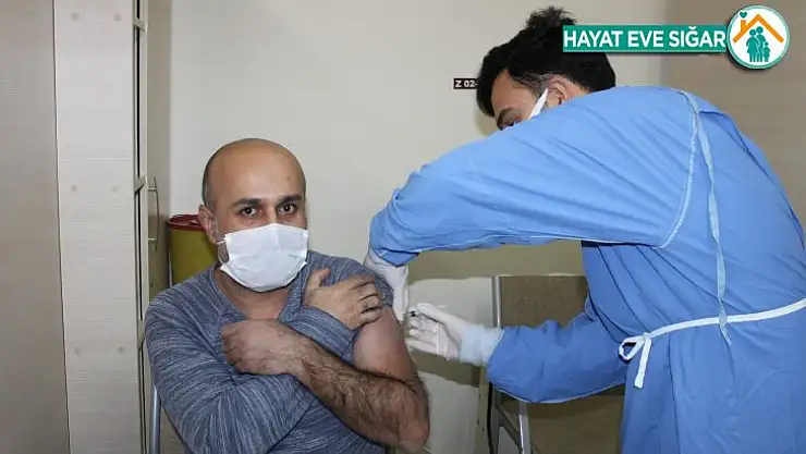 Başhekim Prof. Dr. Belgin Alaşehirli'den aşı çağrısı