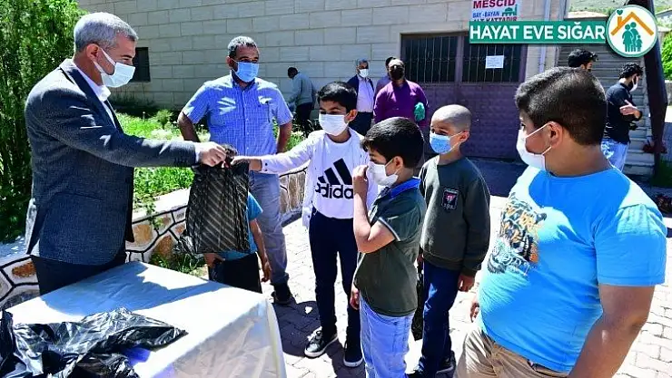 Başkan Çınar, 'kadir gecesi' programında vatandaşlarla bir araya geldi