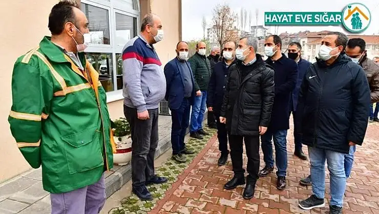 Başkan Çınar,  temizlik ekipleriyle bir araya geldi