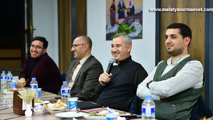 Başkan Çınar, AK Partili gençleri ağırladı