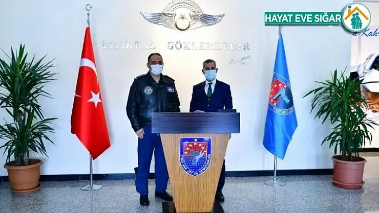 Başkan Çınar'dan Komutan Koltukoğlu'na hayırlı olsun ziyareti