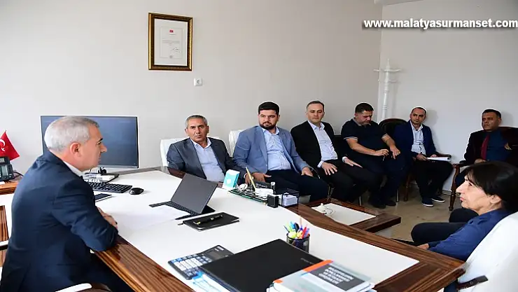 Başkan Çınar İmar Komisyonu Üyeleriyle Biraraya Geldi