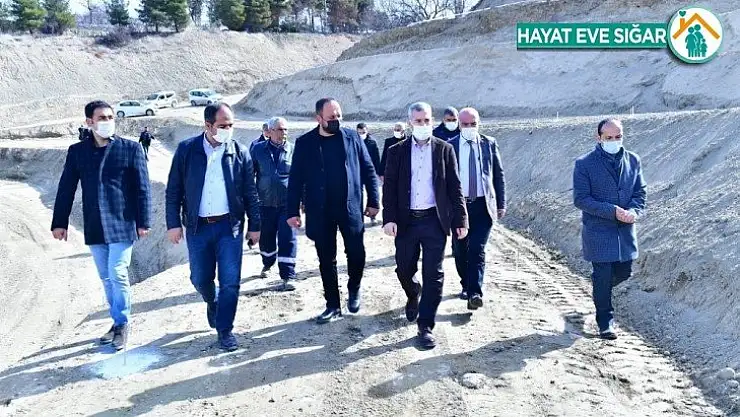 Başkan Çınar, meyve bahçesinde