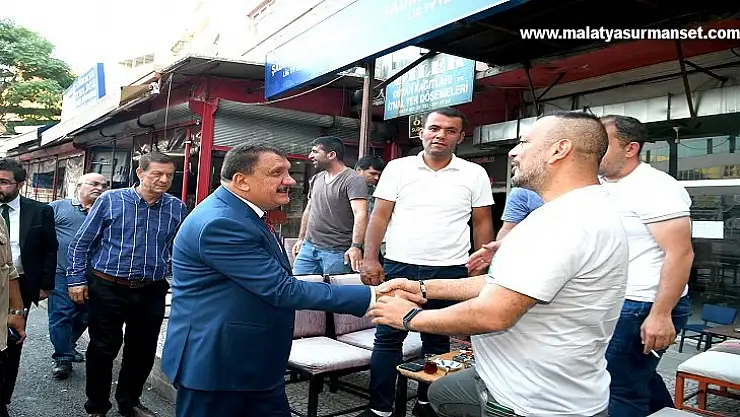 Başkan Gürkan'a Esnaflardan Hizmet Teşekkürü