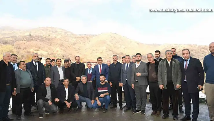 Başkan Gürkan, Akçadağ'da muhtarlar ile bir araya geldi