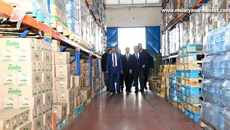 Başkan Gürkan, Esenlik depolarında incelemelerde bulundu