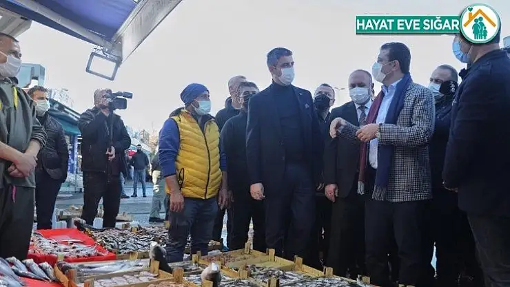 Başkan İmamoğlu ve Yüksel'den balıkçı esnafına ziyaret