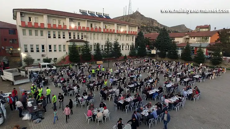 Başkan Karadağ, vatandaşlar ile iftar programında bir araya geldi