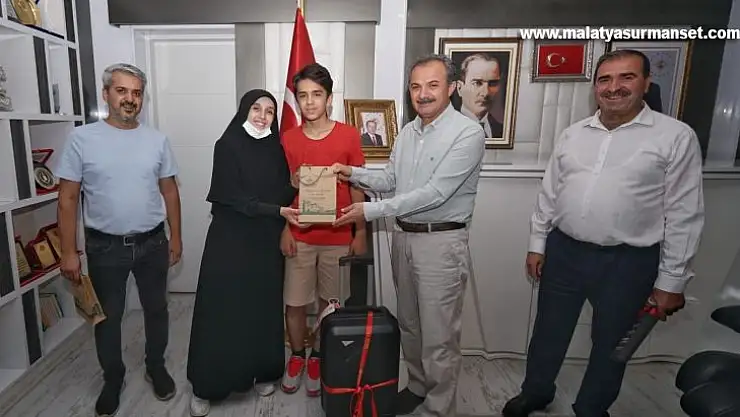 Başkan Kılınç, LGS şampiyonunu makamında ağırladı