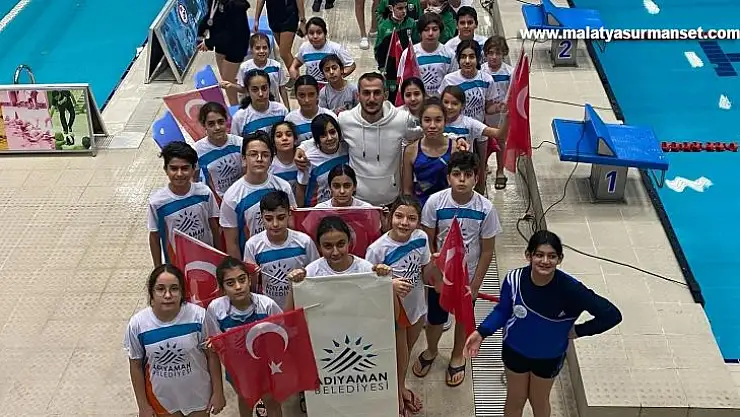 Başkan Kılınç, yüzmede dereceye giren sporcuları kutladı