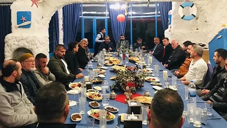 Başkan Samanlı husumetli iki aileyi barıştırdı