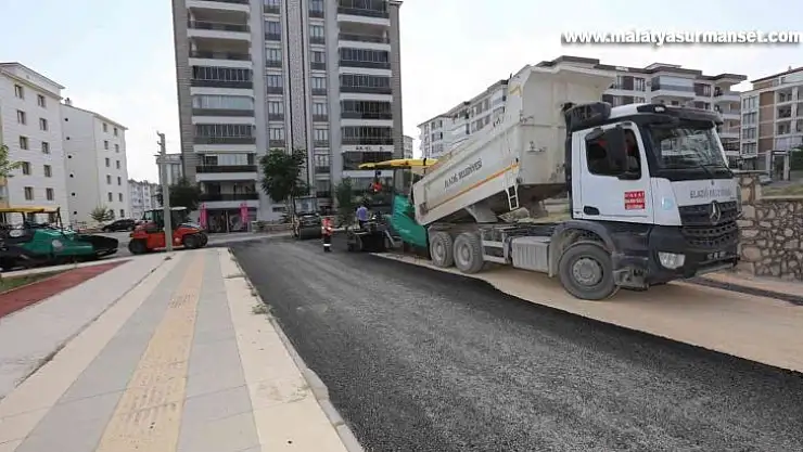 Başkan Şerifoğulları, '41 mahallenin tamamında yoğun bir çalışma içerisindeyiz'