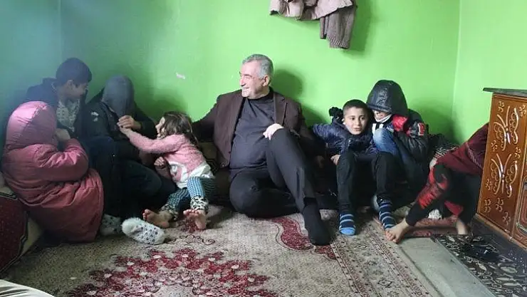 Başkan Turanlı, mağdur aileye yardım elini uzattı