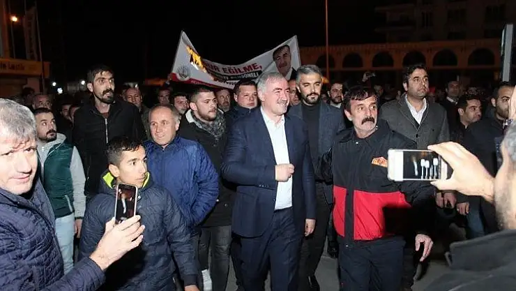 Başkan Turanlı'ya sürpriz karşılama