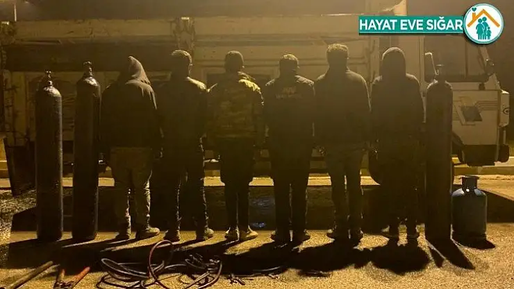 Başkent'te hurda hırsızları yakalandı