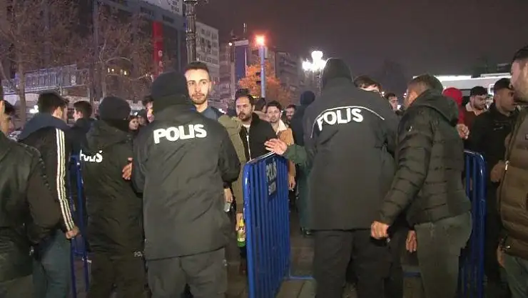Başkent'te yeni yıl kutlamalarında geniş güvenlik önlemleri alındı