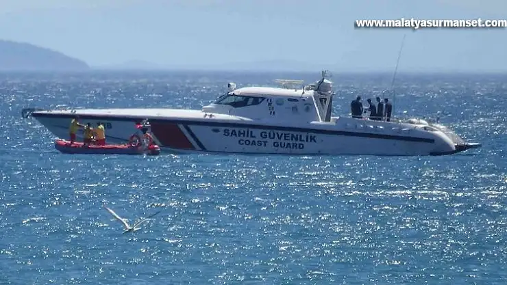Batan tekneden kaybolan 2 kişiyi bulmak için ROW ile arama yapılacak