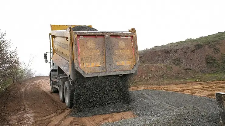 Battalgazi Belediyesi Kırsalda Yol Sorunlarını Tek Tek Çözüyor