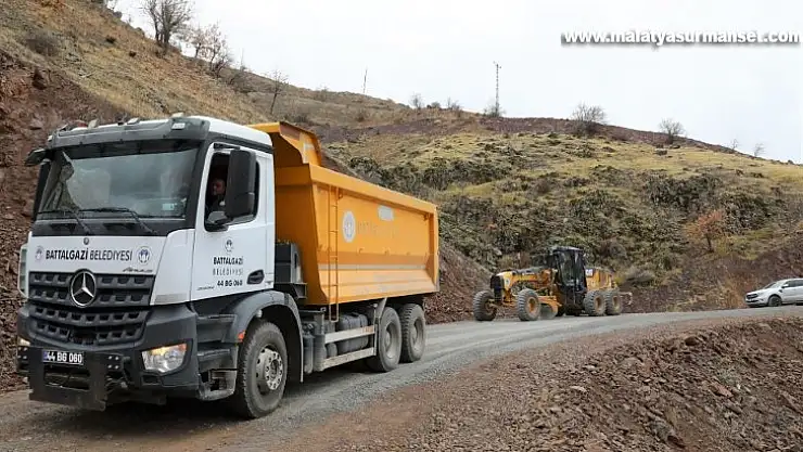 Battalgazi'de bir mahallenin daha ulaşım sorunu çözüldü