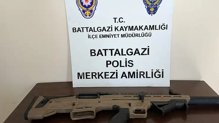 Battalgazi'de Silah Teşhirine Suçüstü