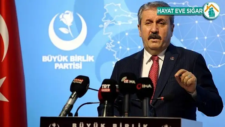 BBP Genel Başkanı Destici: 'Teröristlerin sözcüsü olanların Türkiye'ye örnek model olarak gösterilmesi Bülent Arınç tecrübesinde bir siyasetçiye yakışmamıştır'