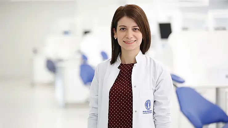 Bebeğiniz Diş Çıkarıyor Mu? İşte Mutlaka Bilmeniz Gereken 8 Altın Öneri!