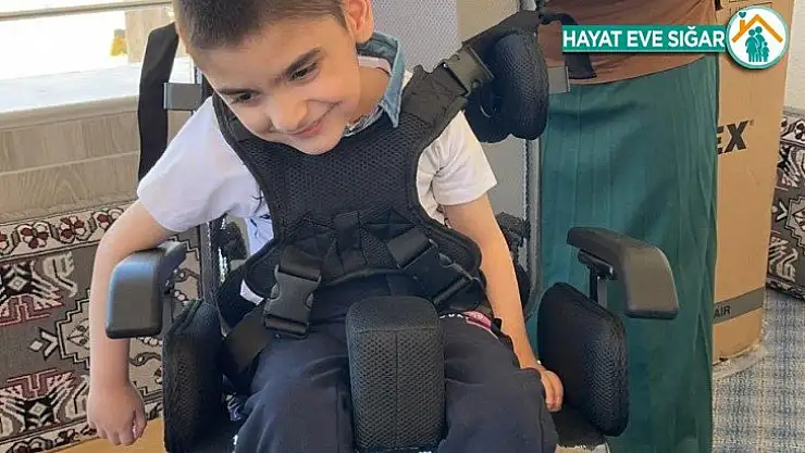 Bedensel engelli Yusuf'un tekerlekli sandalye sevinci