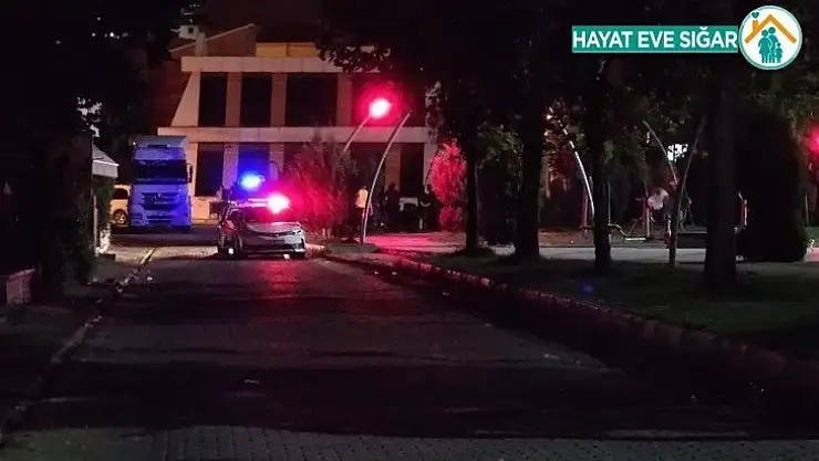 Bekçi ve gençler arasında tartışma çıktı: 2 kişi gözaltına alındı