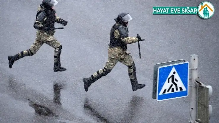 Belarus'taki protestolarda yaklaşık 250 kişi gözaltına alındı