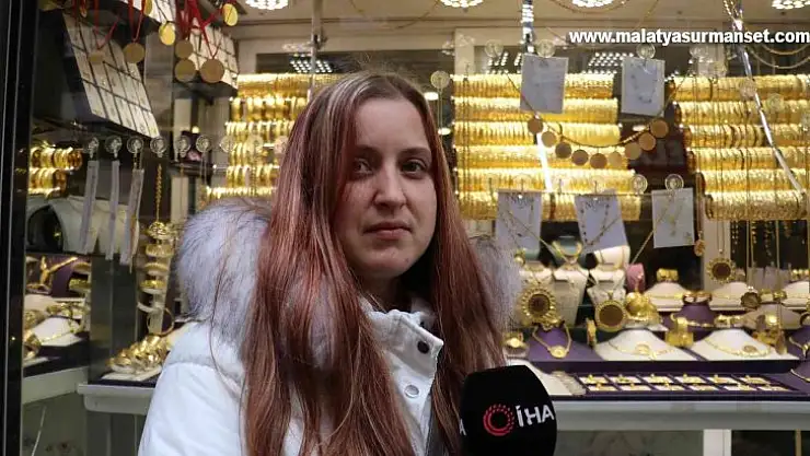 Belaruslu gelinin kendisi Malatya'da, aklı Ukrayna'da