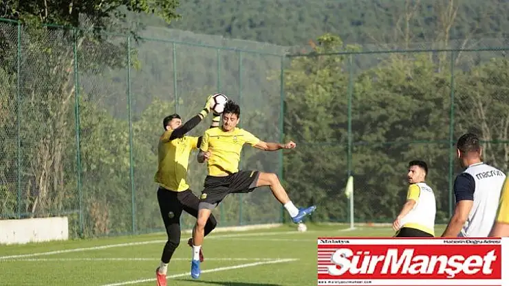 Berk, Adana Demirspor'a Ertaç Gençlerbirliği'ne