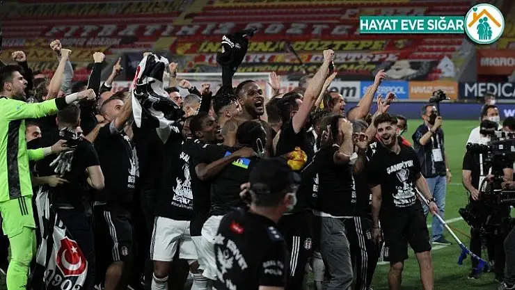 Beşiktaş, şampiyonluğu kutluyor