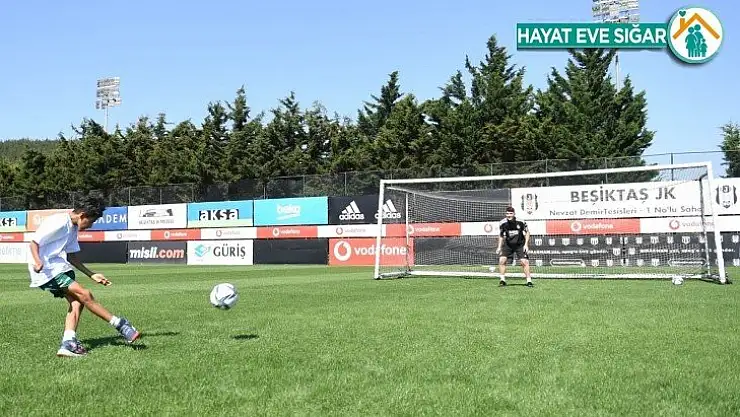 Beşiktaşlı futbolcular da 'Telafide Ben De Varım' dedi