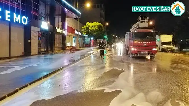Besni'de Atatürk Caddesi trafiğe açıldı