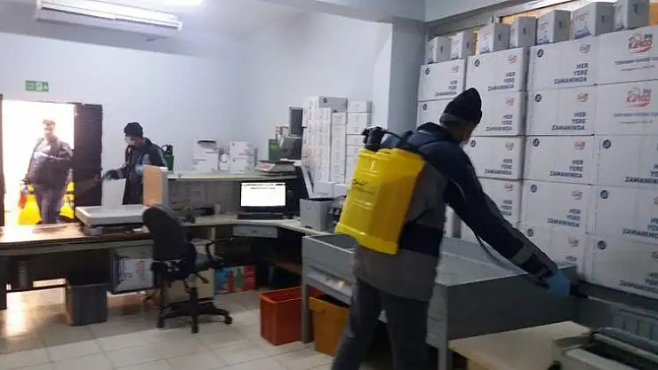 Besni'de dezenfekte çalışmaları devam ediyor