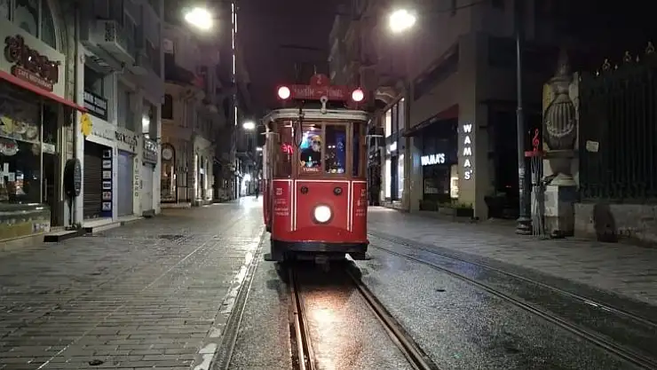 Beyoğlu Nostaljik Tramvay son seferini yaptı
