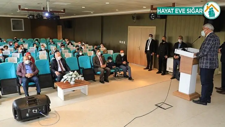 Bilgi yarışmasında dereceye giren öğrencilere sürpriz hediye