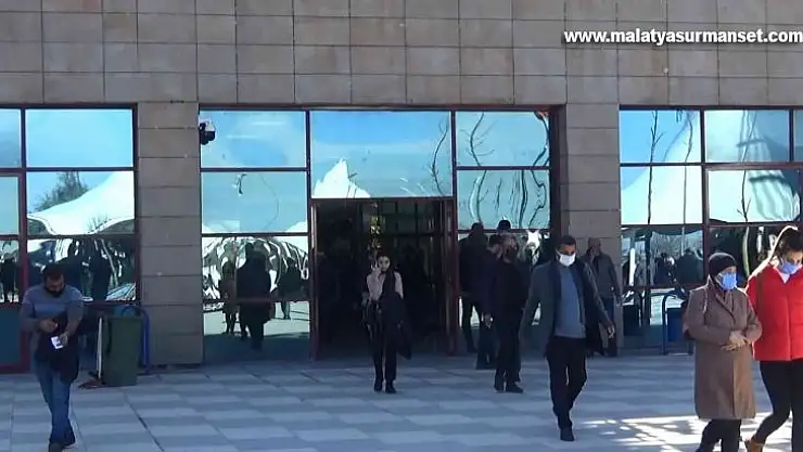 Bilinçsiz kullanılan ağrı kesiciler, akut böbrek yetmezliğini artırıyor