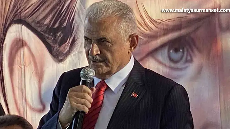 Binali Yıldırım'dan Yunanistan'a: 'Son zamanlarda iyice şımarıklığı arttı'