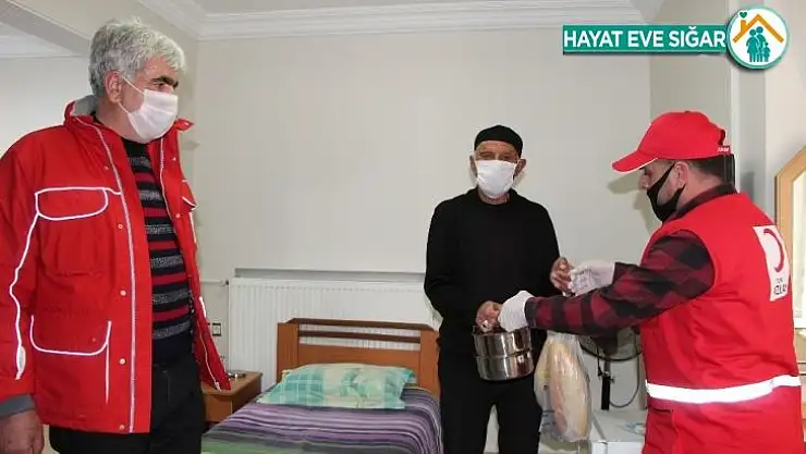 Bingöl'de kimsesiz yaşlı adama, devlet sahip çıktı